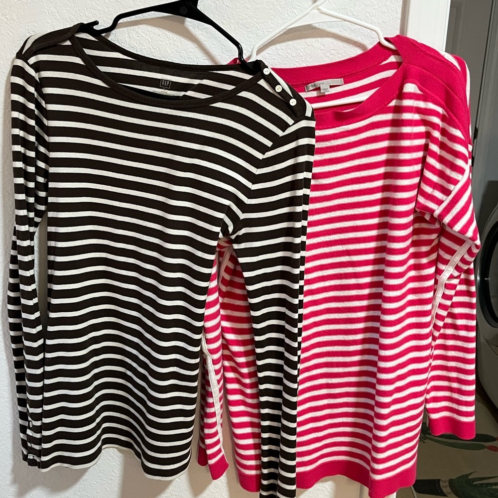 Women’s Gap Striped Long Sleeve Tops